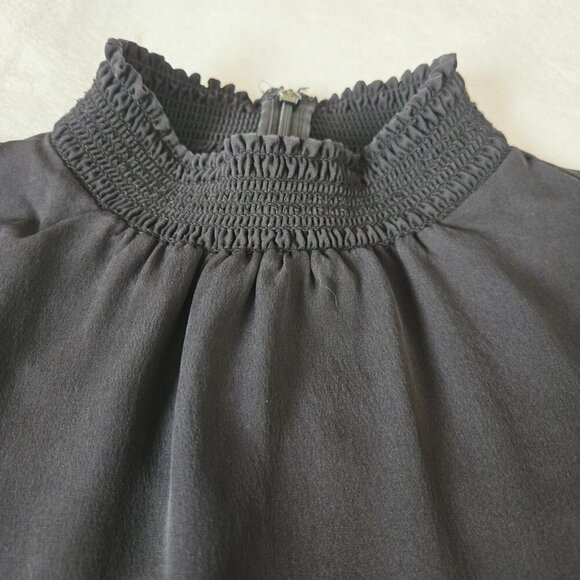 Elie Tahari Black 100% Silk Blouse with Sheer Floral Lace Sleeves Size XS - Picture 4 of 12